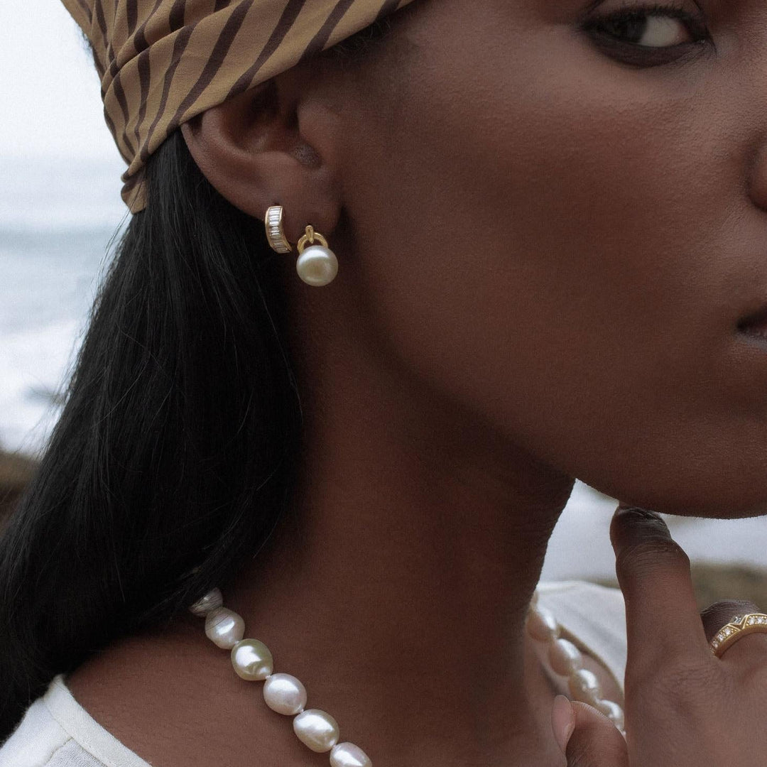 Bobbi Baguette Diamond Huggie Earrings