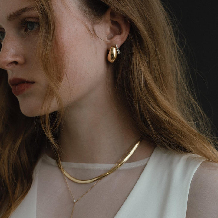 Graduated Huggie Earrings Diamond