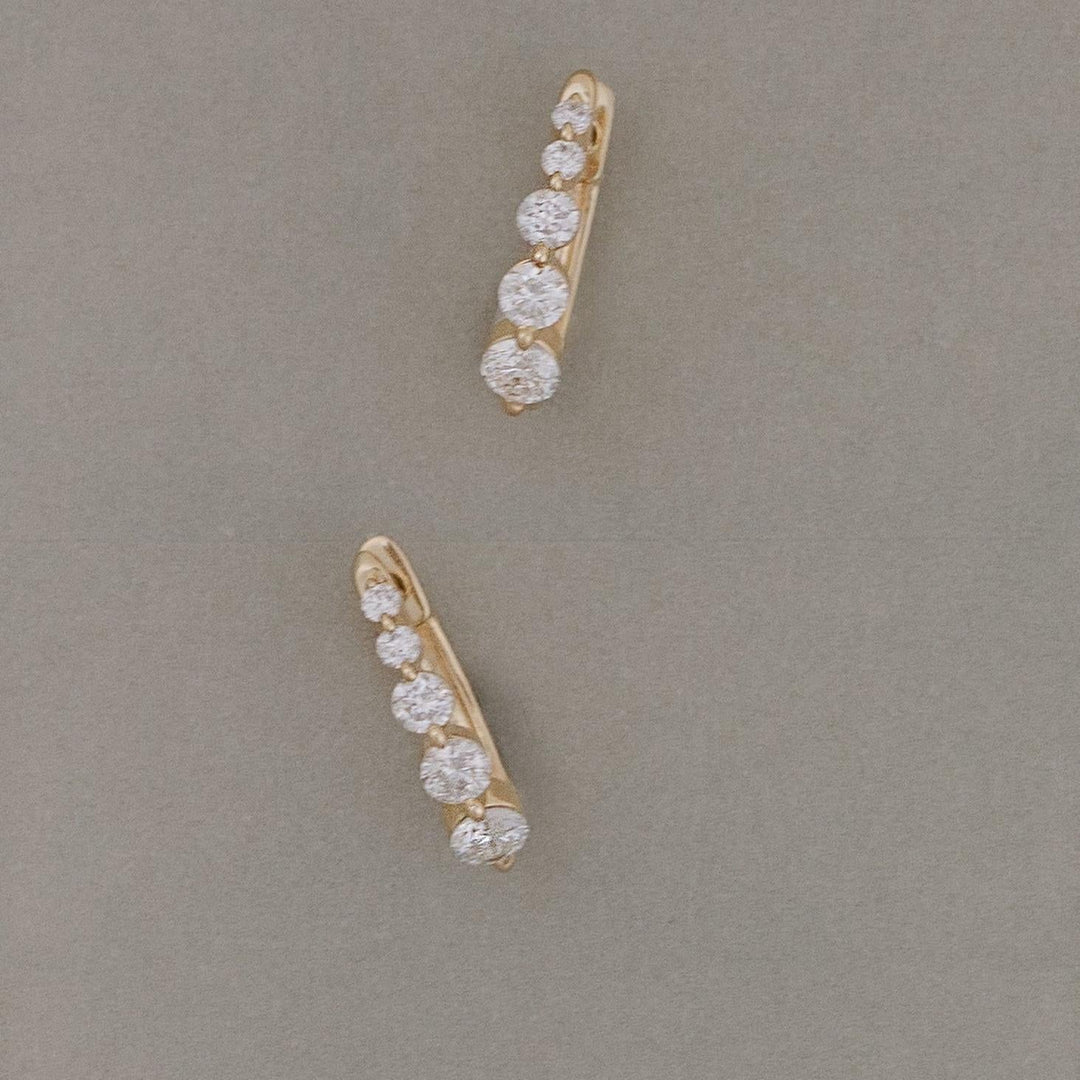 Graduated Huggie Earrings Diamond