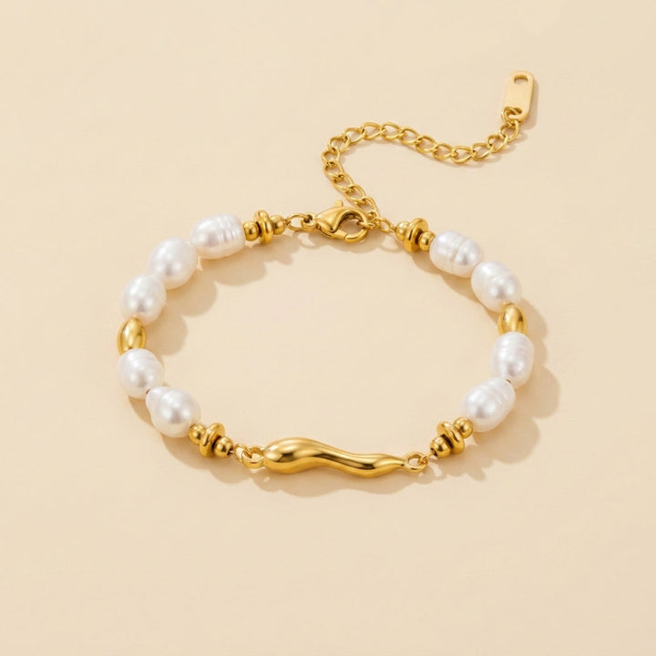 Lovina Pearl Bracelet