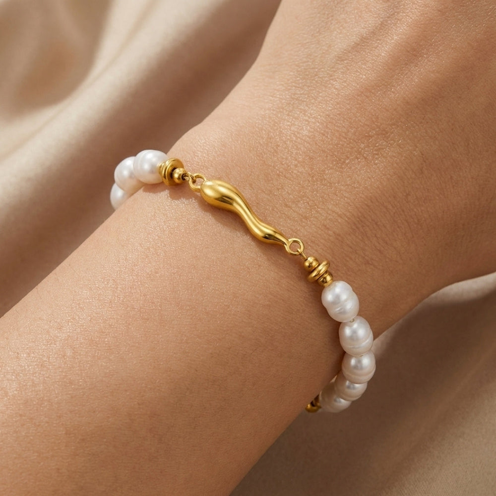 Lovina Pearl Bracelet