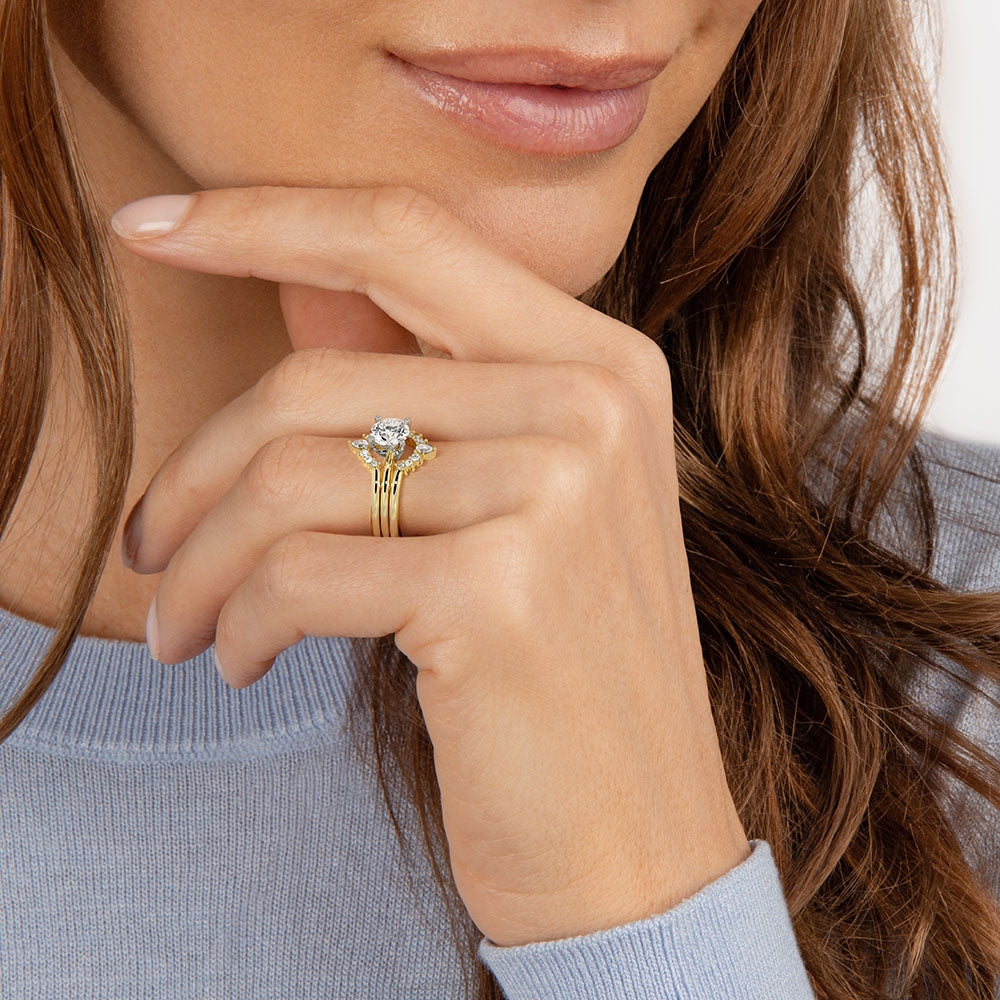 Willow Solitaire Ring