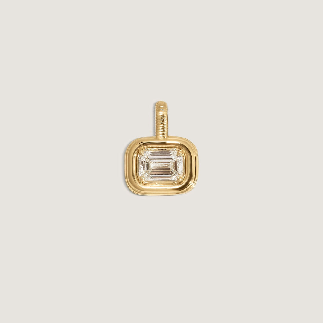 Margot Pendant Emerald Cut Diamond