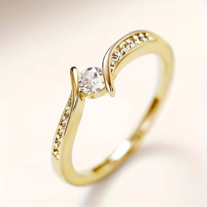 Wavecrest Ring