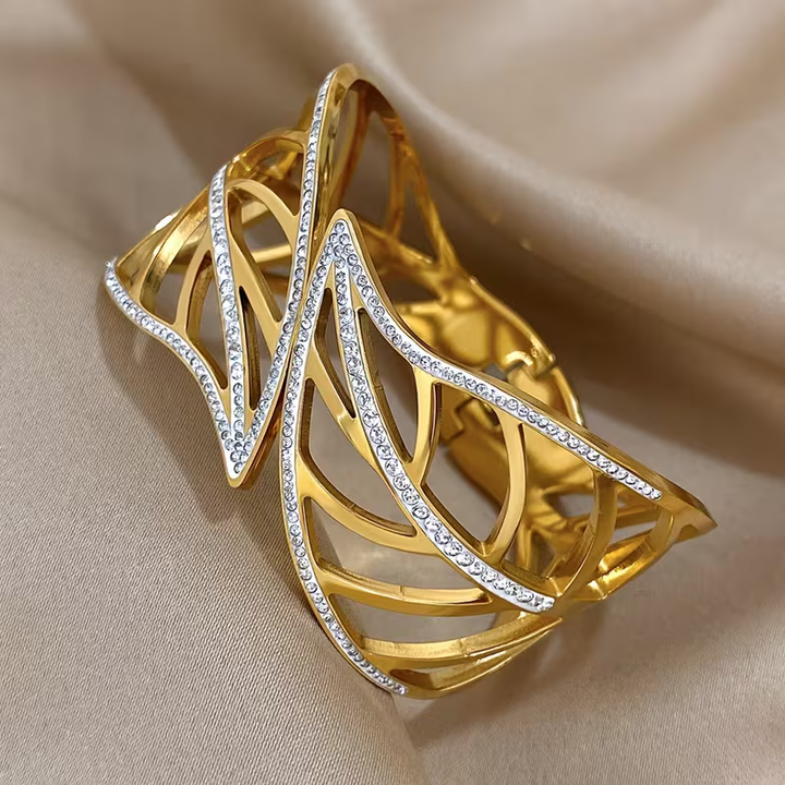 Radiant Leaf Lattice Bracelet