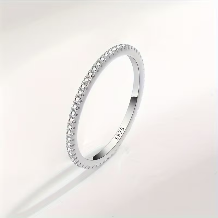 Gypsophila Circle Gold Zirconia Ring