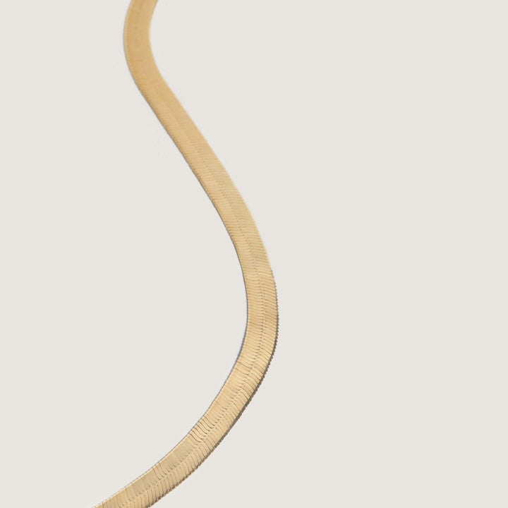 Carter Herringbone Chain Necklace