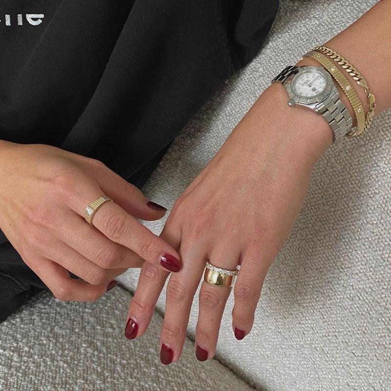 Solis Ribbed Ring Emerald Diamond