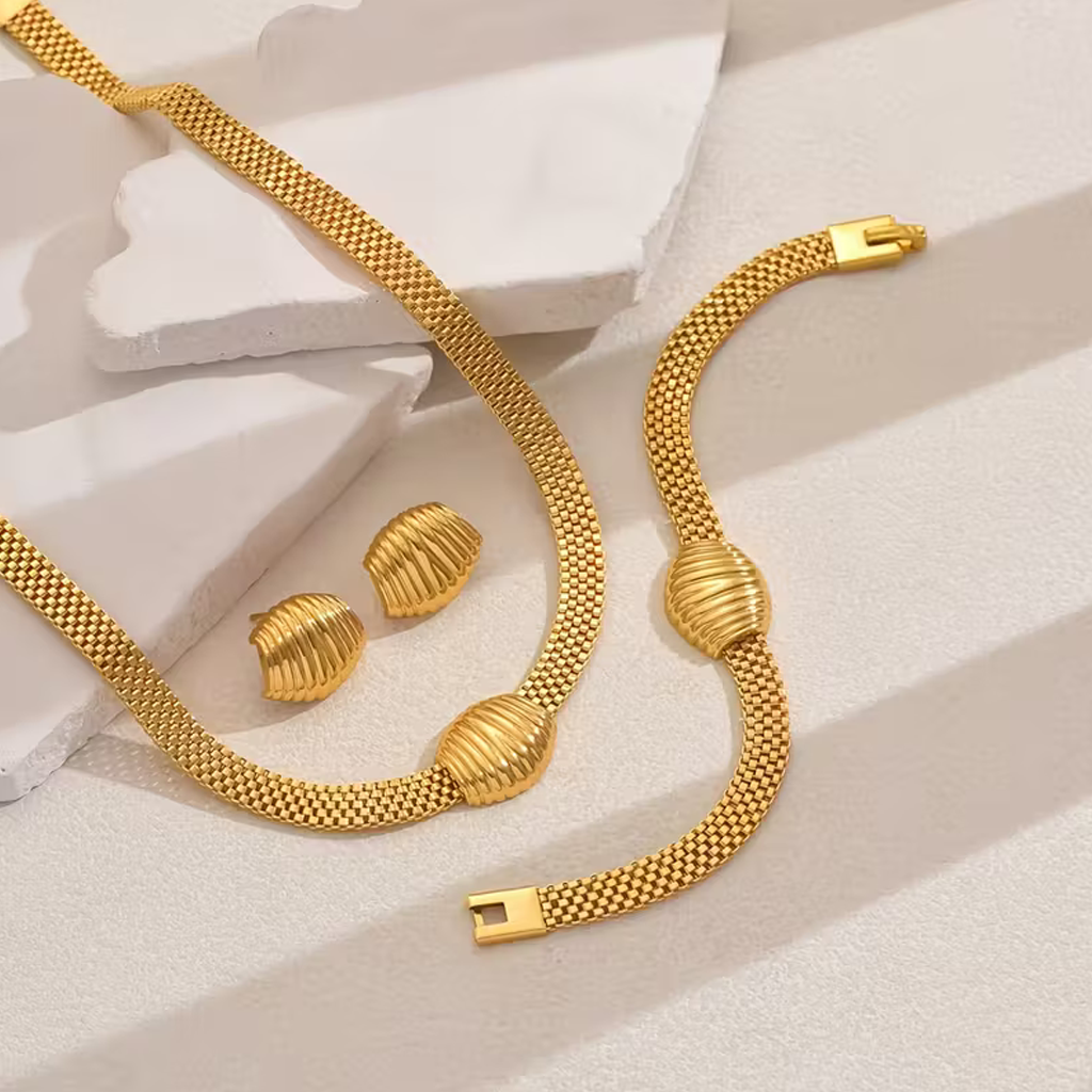 Golden Shell Mesh Jewelry